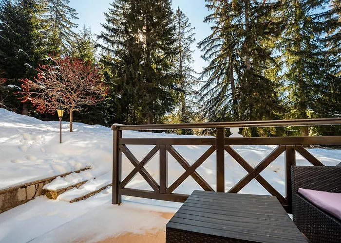 елеанора, смолянски езера Eleanora Lakes アパート スモーリャン