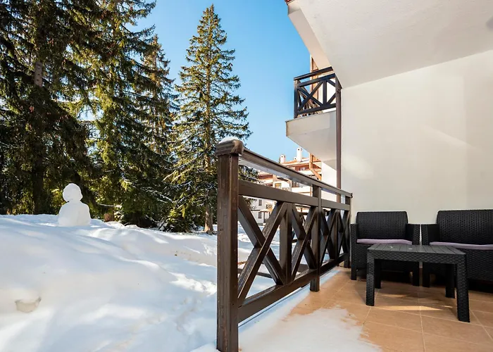 елеанора, смолянски езера Eleanora Lakes アパート